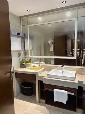 guest photo