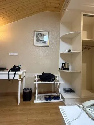 guest photo