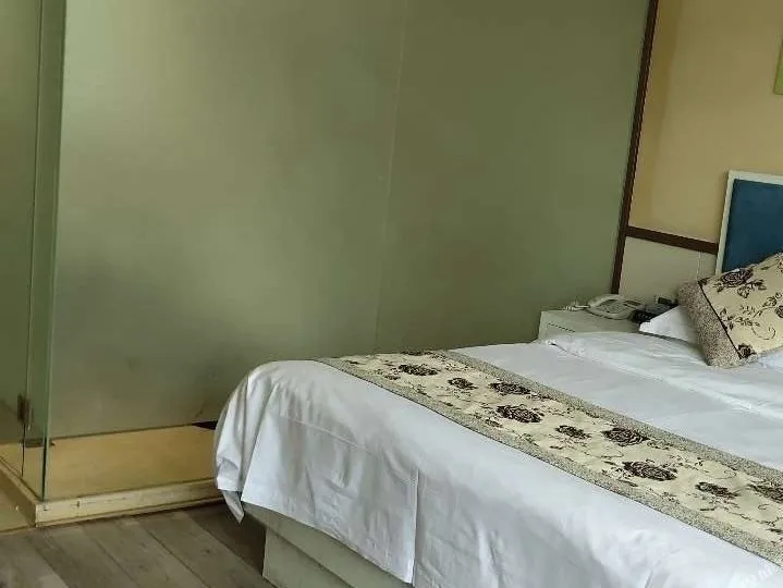 Lishui Huihuang Grand Hotel