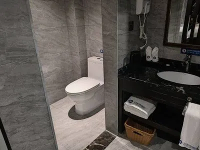 guest photo