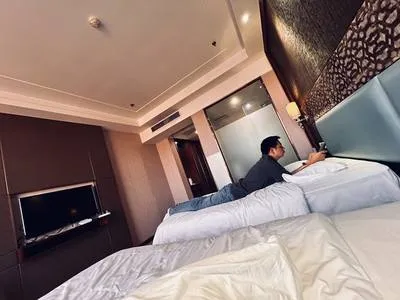 guest photo