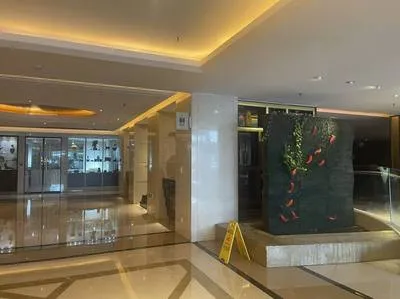 guest photo