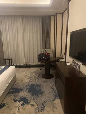 guest photo