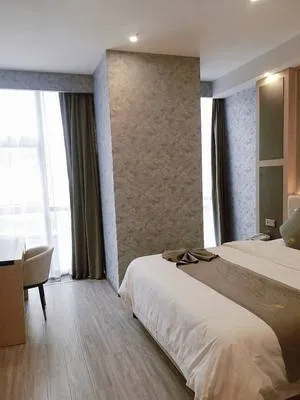 guest photo