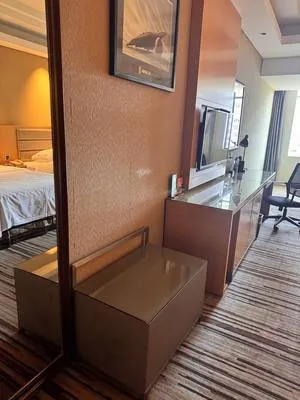 guest photo
