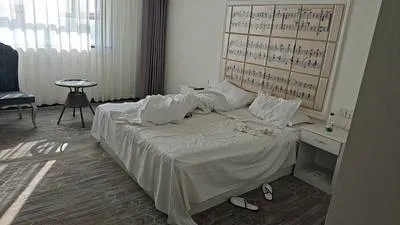 guest photo