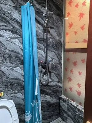 guest photo