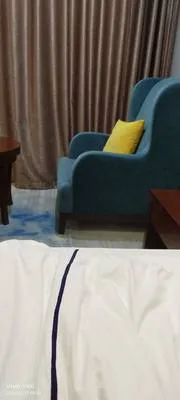 guest photo