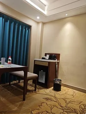 guest photo