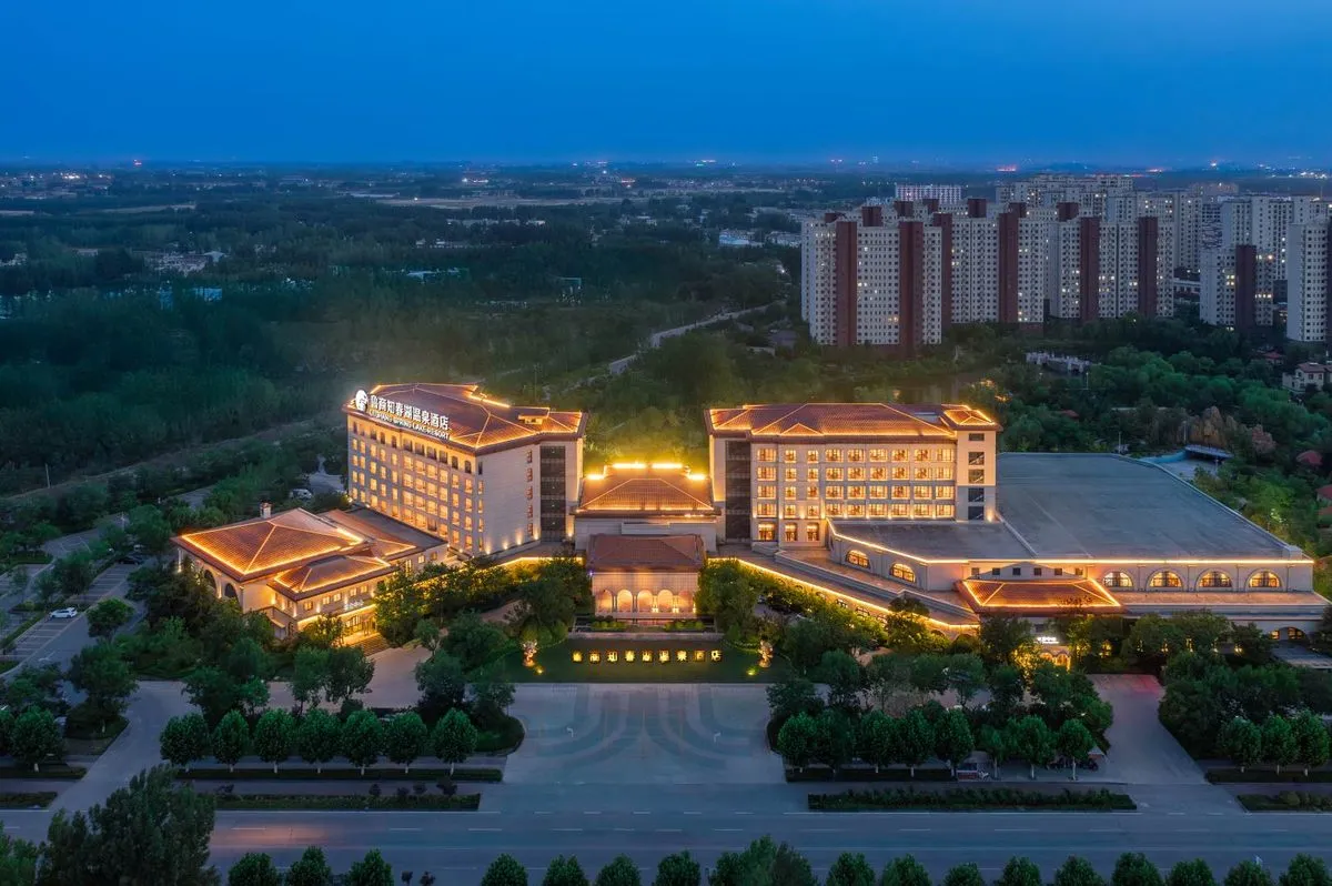 Linyi Lushang Zhichun Hu Hotel