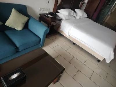 guest photo