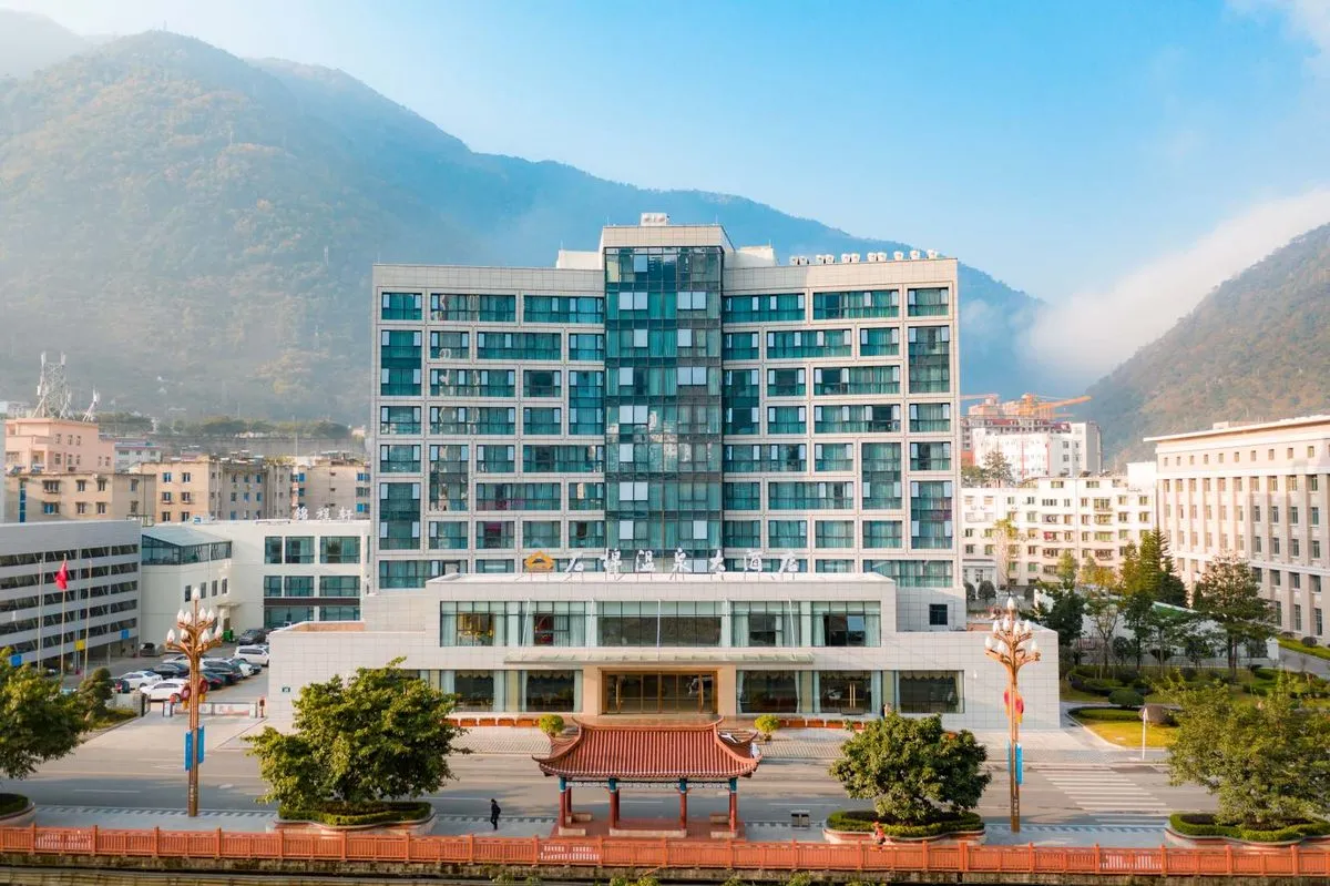 Shimian Grand Hotel