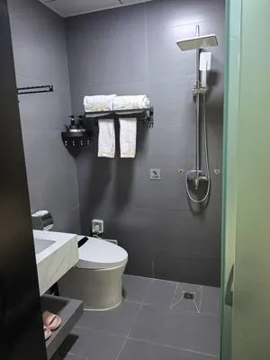 guest photo