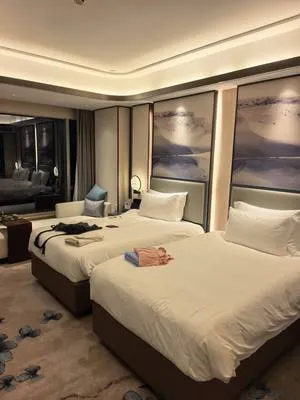 guest photo