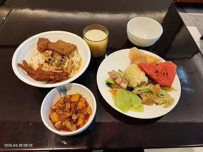 guest photo