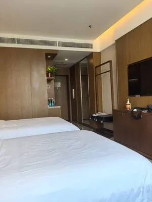 guest photo