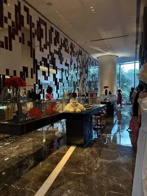 guest photo