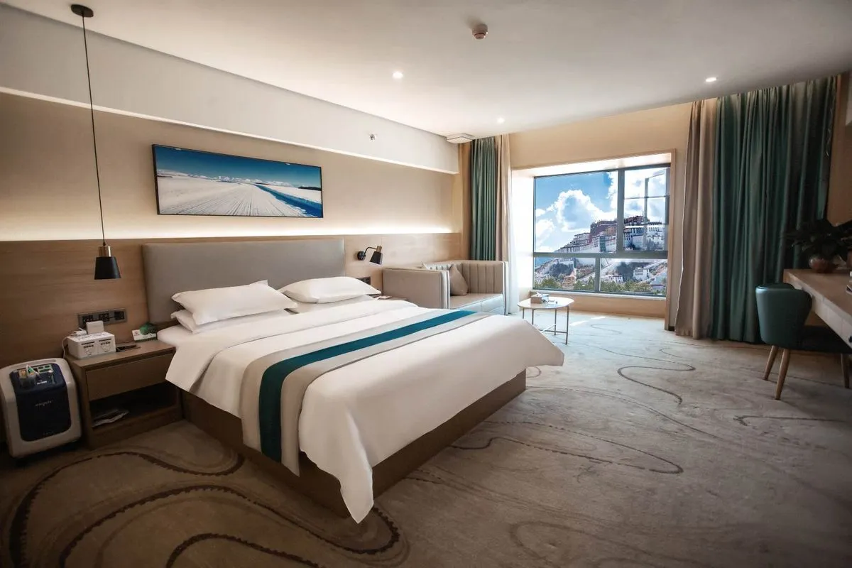 Minshan Xintian Di Hotel