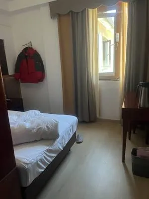 guest photo