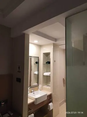 guest photo